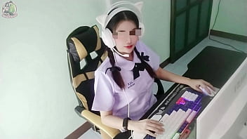 Thai Schoolgirl Gets Pounded By Senior In Front Of Computer, Moans Echo Through House (clear Thai Audio)
