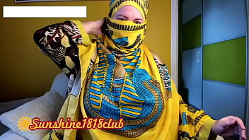 Curvy Hijabi Housewife’s Private Cam Show From October 26th